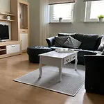 Strandnahe Souterrain-ferienwohnung Haus Sonneneck 3 Куксхафен